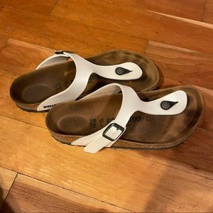 Birkenstock Gizeh Sandals | W 39
